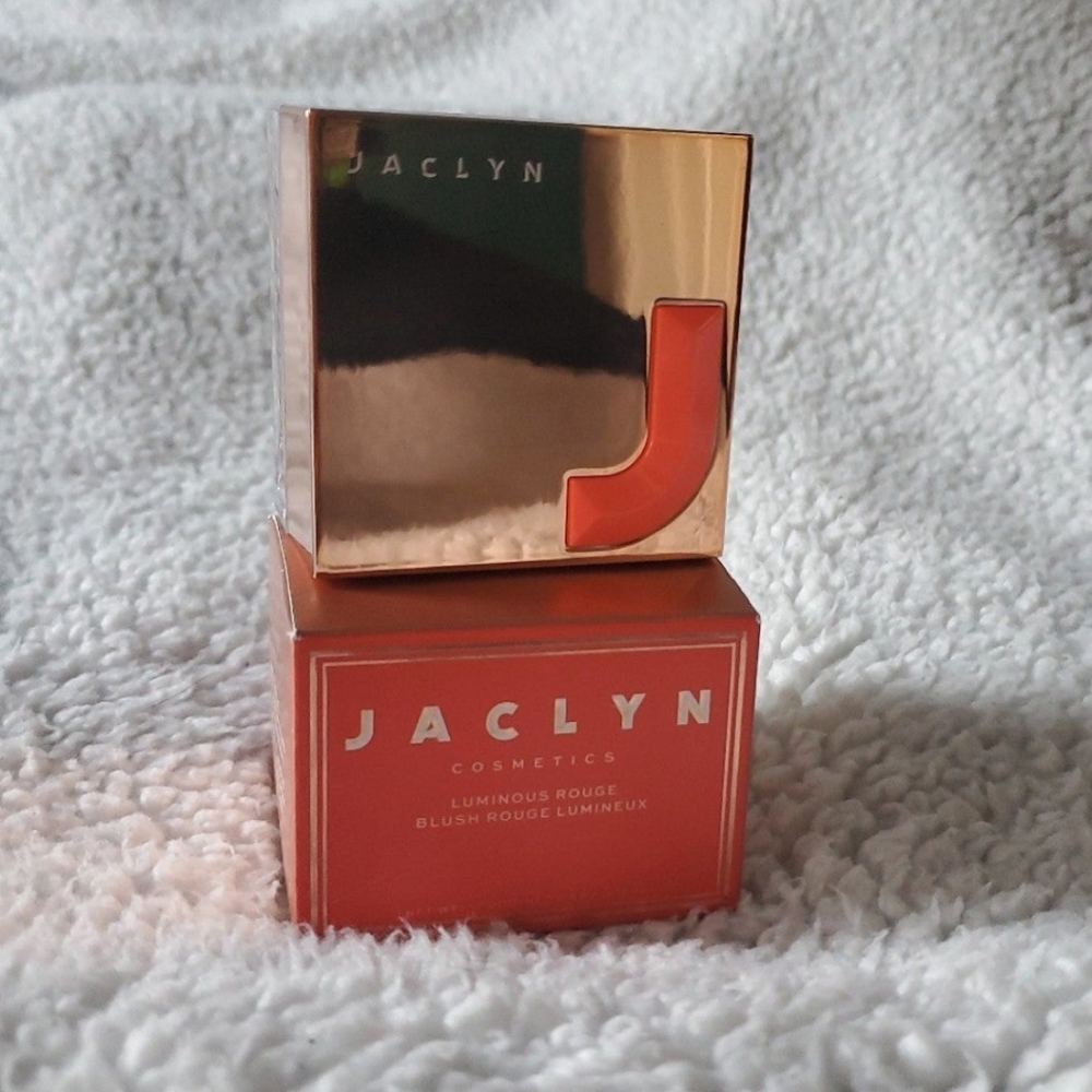 New Jaclyn Cosmetics Luminous Rouge Blush Love Language